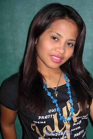 Philippines women